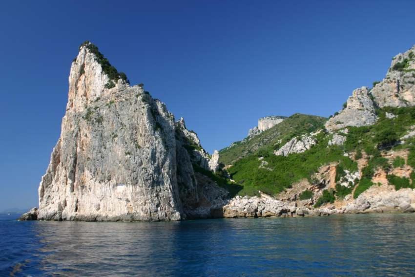 B&B Sa Clarera Baunei Kültér fotó